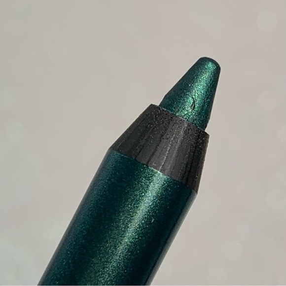 Urban Decay Eyeliner Pencil Overdrive NWOB - Picture 1 of 5